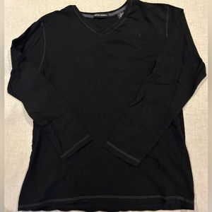 ‼️CLEARANCE‼️ Black long sleeve T-shirt